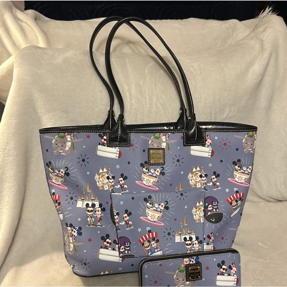 Dooney and Bourke Mickey and Minnie Disney parks Hipster Attractions tote